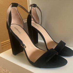 Black Merona Heels